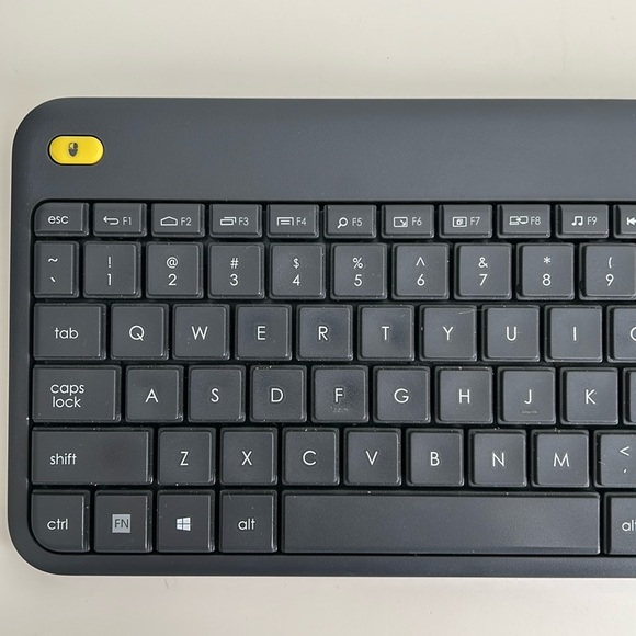 Logitech M510 Wireless Ergonomic Mouse + K400 Plus Wireless Keyboard Black - Picture 2 of 16